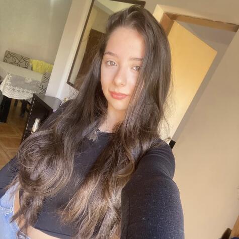 Lola5667 avatar