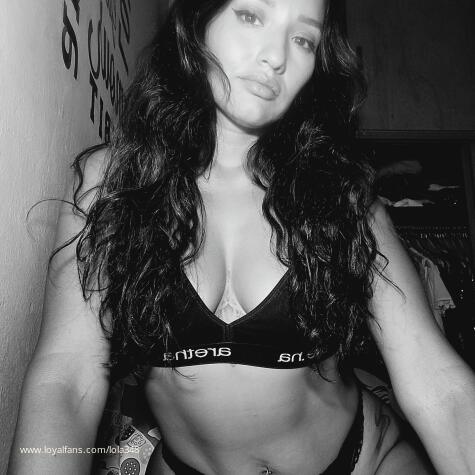 Lola348 avatar