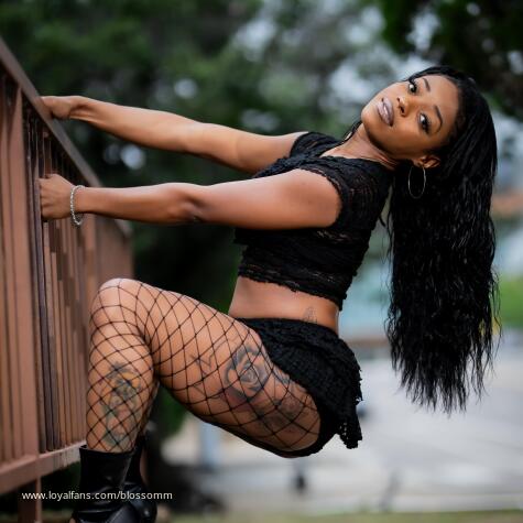 The OFFICIAL Blossom avatar