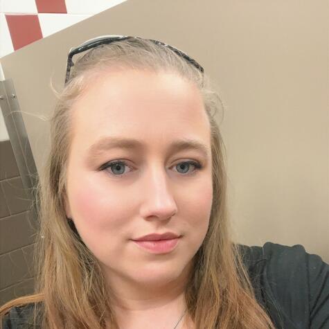 Curvylove94 avatar