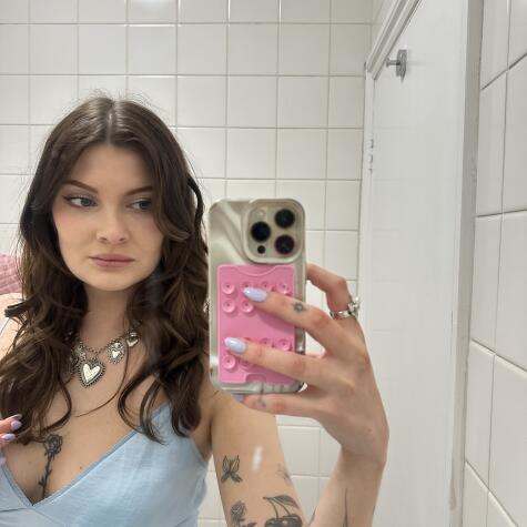 Goddess Yasmin Scarlet avatar