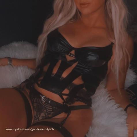 Goddess Emilyyyy avatar