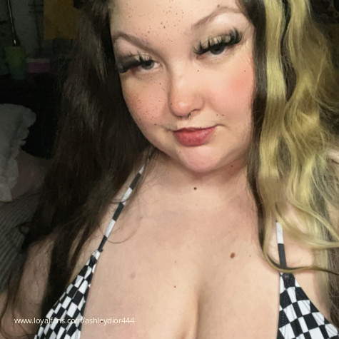 Ashleydior444 avatar