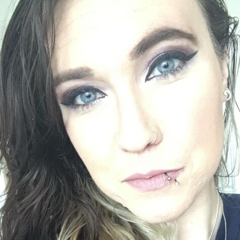 QueenOfMidnight avatar