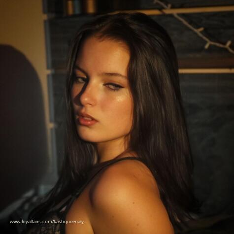 KashQueenAly avatar