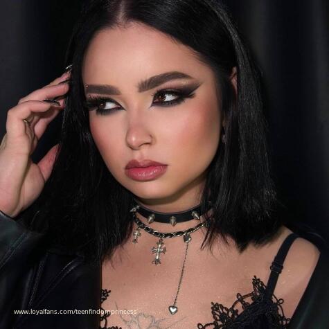 TEEN FINDOM PRINCESS  avatar