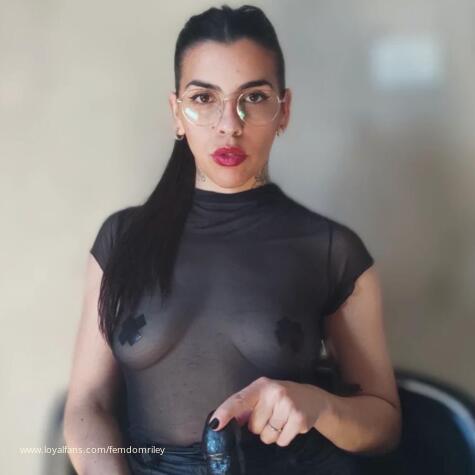Ball Crusher Goddess  avatar