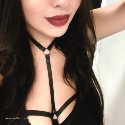 Leylana Lux avatar
