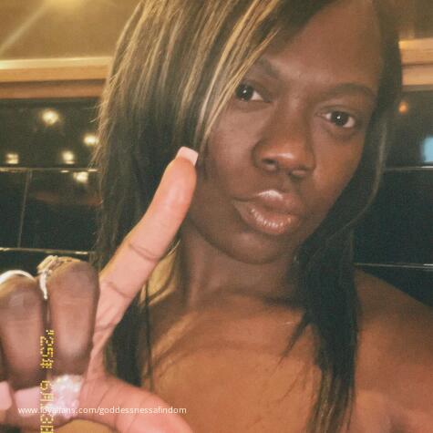 Goddess Nessa Findom Dominatrix  avatar