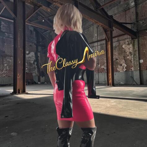 TheClassyAmira avatar