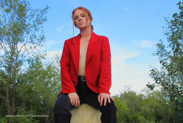 Lesbian's Cuck - Divine Goddexx Vixen Official Profile | www.Loyalfans.com