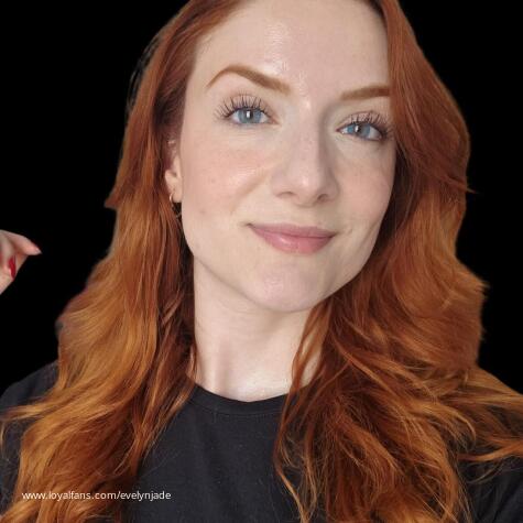 Evelyn Jade avatar