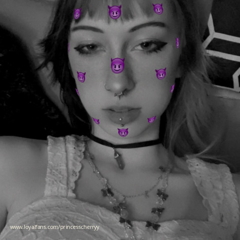 Cherry Findom avatar