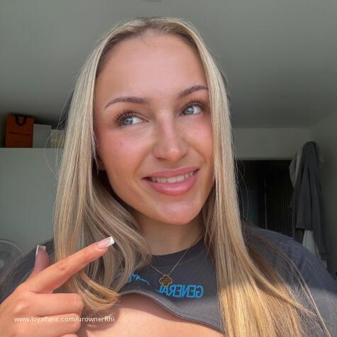 UrownerRhi avatar