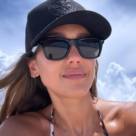 Lela765 avatar