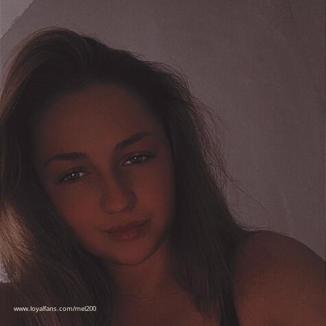 Mel200 avatar