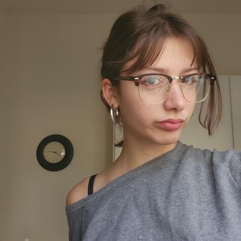 Tessa8585 avatar