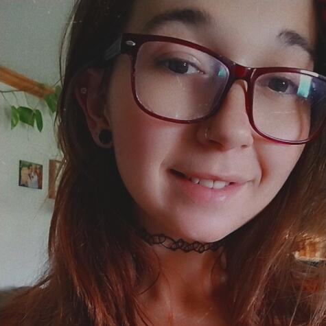 xLuciLuciousx avatar