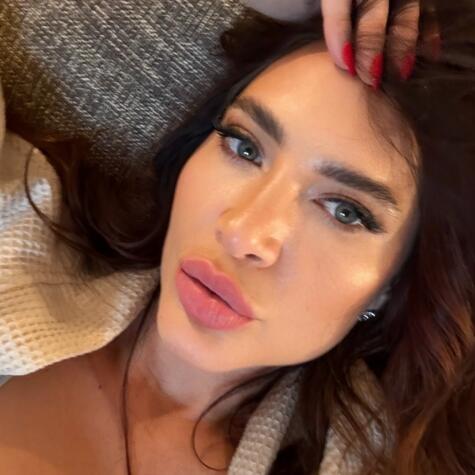 QueenCassandraX avatar