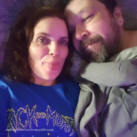 Oregon420couple avatar