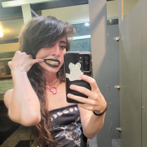 MiniMilkk avatar