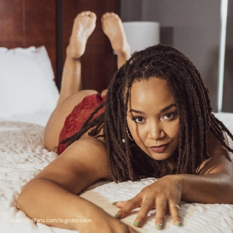 Goddess Kat Findom Fendom Fetish avatar