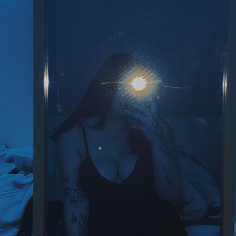 Felicitylea24 avatar