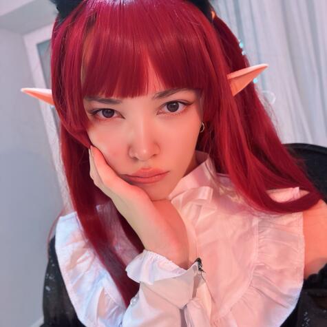 Mistress Sanda avatar