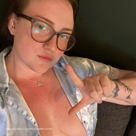 Nursewithcurves avatar