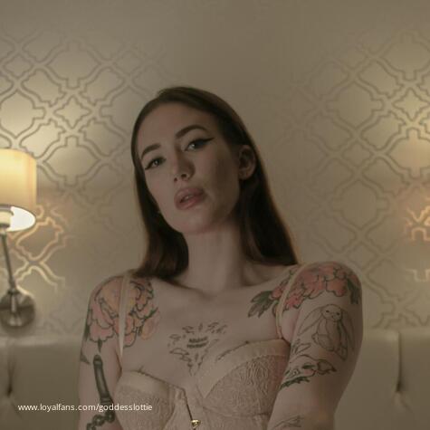 Goddess Lottie avatar