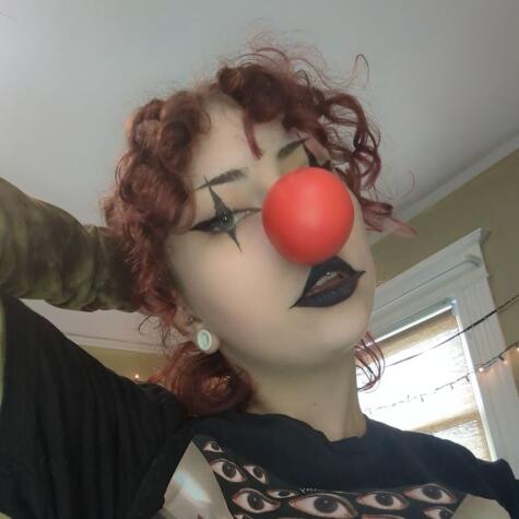 October Bloom avatar