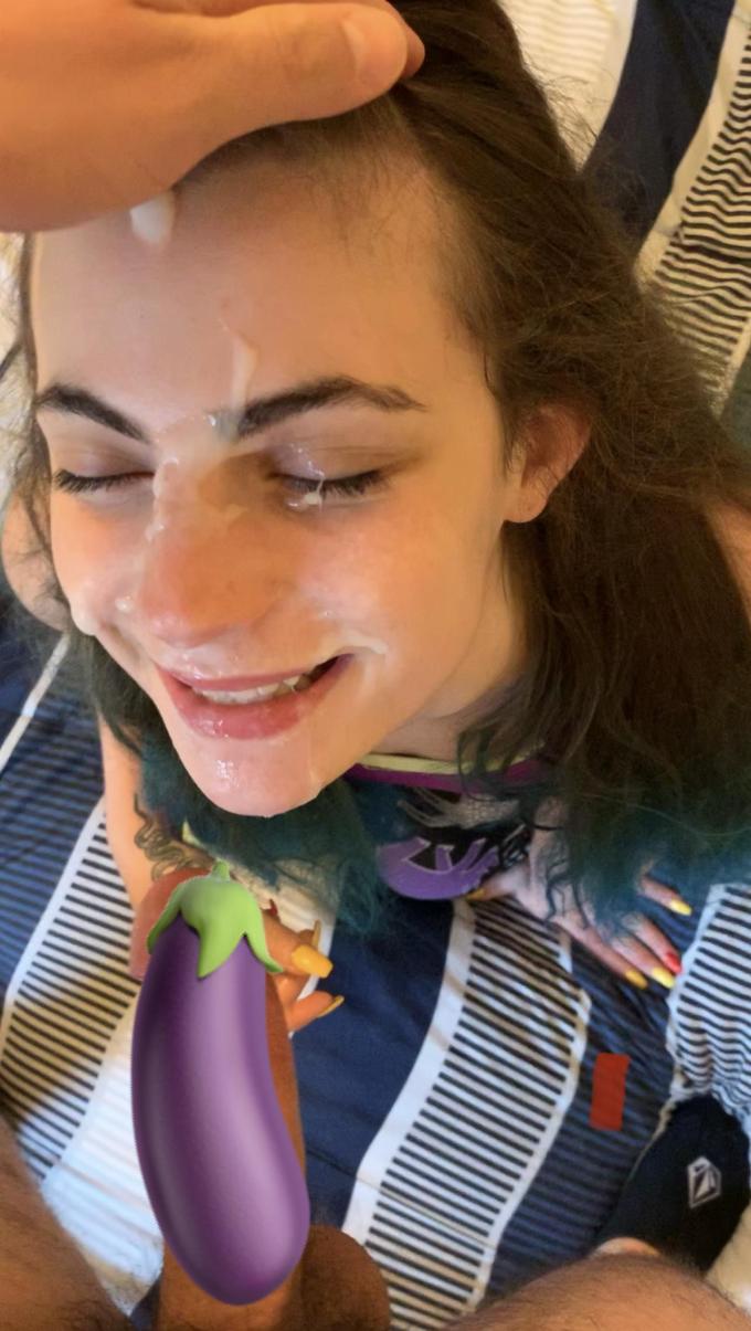 18 and sucking dick on my VIP porn page💦🥵 - Luna Benna Official Photos |  www.Loyalfans.com