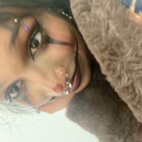 Mon3ytr33 avatar