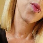 Sugarrhoneyy avatar