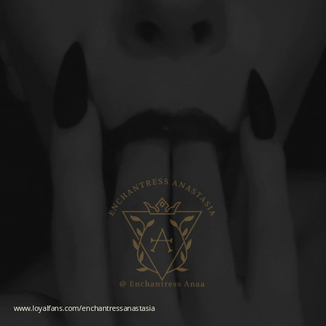 EnchantressAnastasia avatar