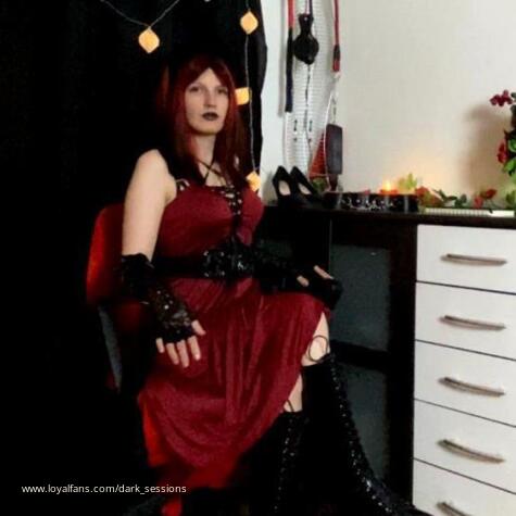 Sacred Femdom avatar