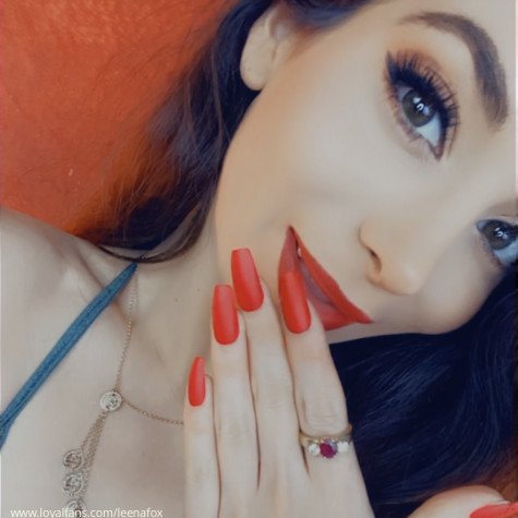 Leena Fox avatar