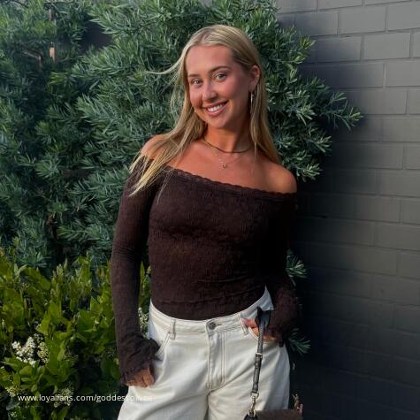 Goddess Olivee avatar