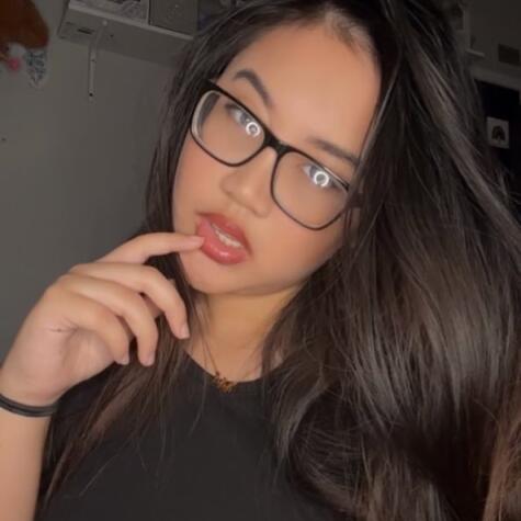 Naomi Luna  avatar