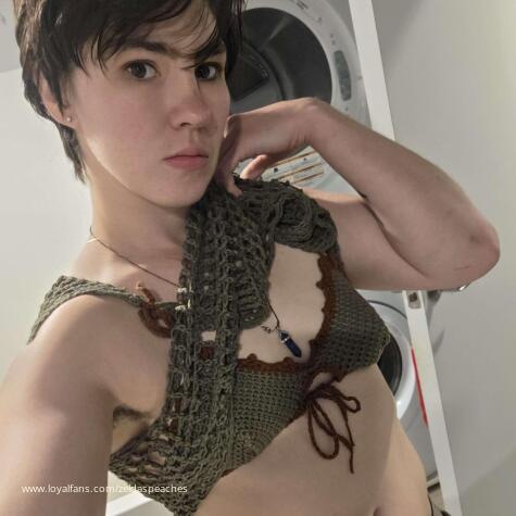 ZeldasPeaches avatar