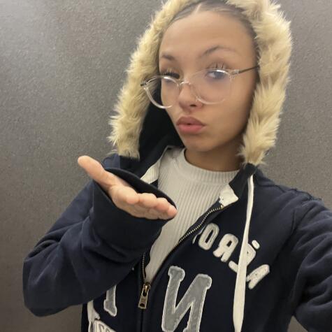 brattybelle222 avatar