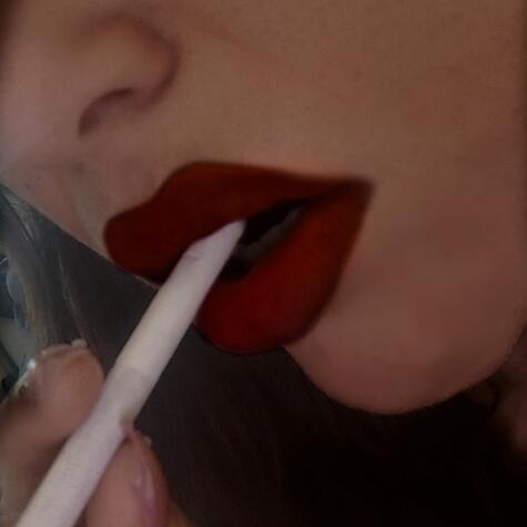 Lady Vesperr avatar