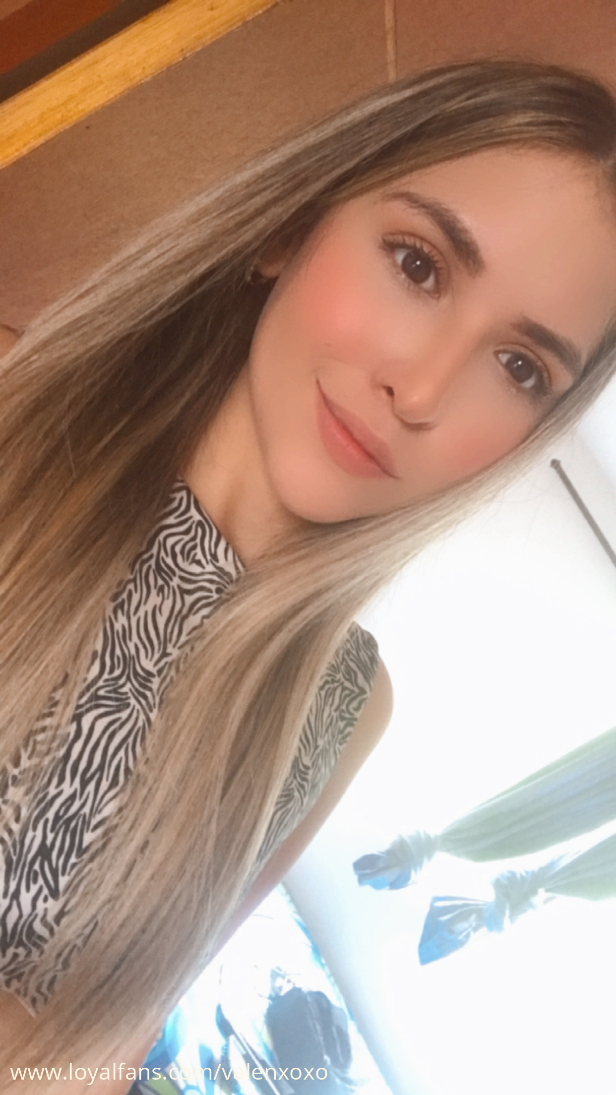 ValenXoXo's Official Social Fan Page | LoyalFans