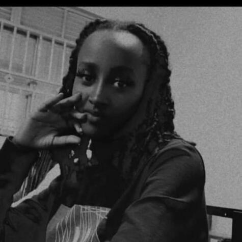 Prettytinah avatar