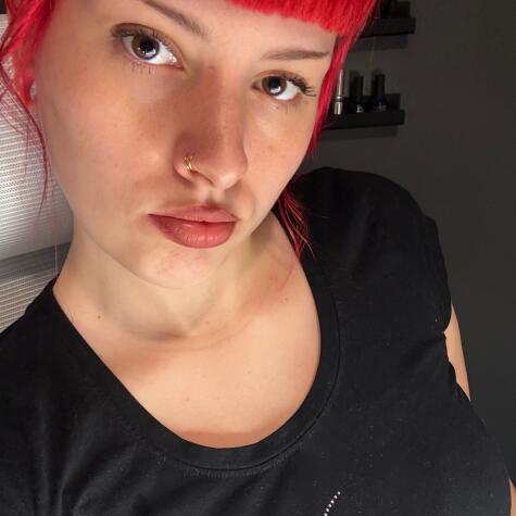 ElleLaGoddess avatar