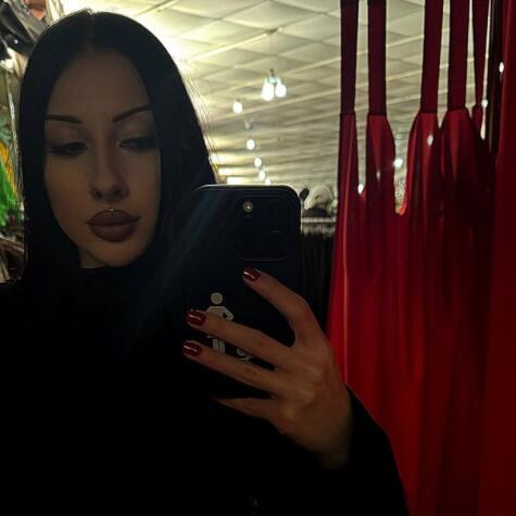 MadamaMariMurMure avatar