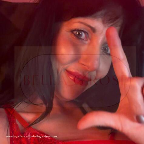 Bella G Rose avatar