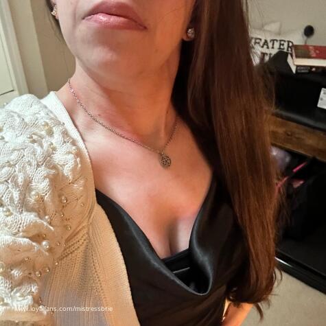 Mistress Brie GREEDY FINDOM AND FEMDOM  avatar