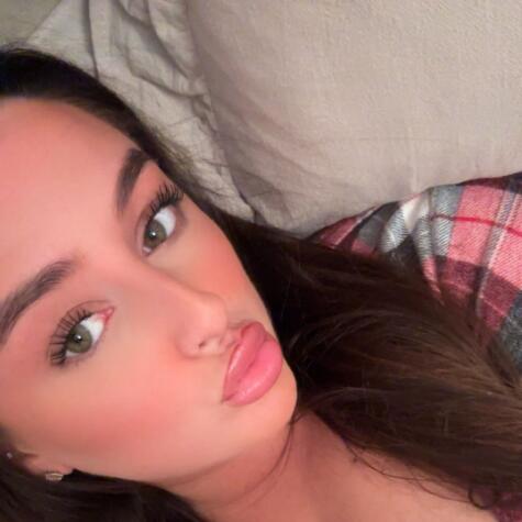 Playfulvixenkay avatar