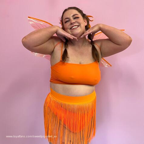 Thea Aussie Soft Dominant avatar